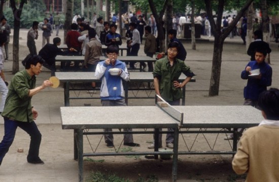Anciennes photos : l&apos;université de Pékin dans les années 1980 5