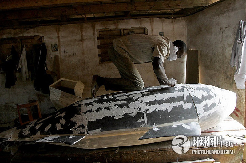 Ghana : à la découverte de cercueils originaux(8)