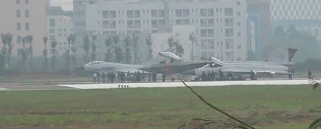 J-20 : radar AESA installé sur le chasseur furtif chinois