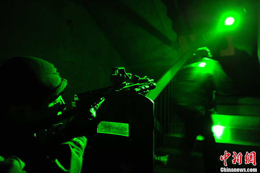 Découverte du « GIGN » chinois !