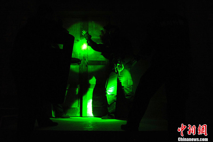 Découverte du « GIGN » chinois !