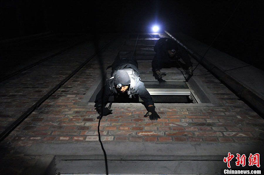 Découverte du « GIGN » chinois !