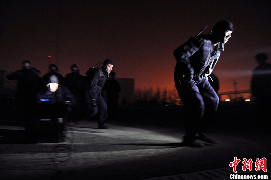 Découverte du « GIGN » chinois !