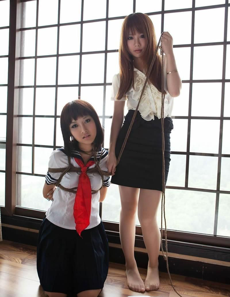 Plaisirs sexuels : pourquoi les femmes japonaises aiment-elles être ligotées et bâillonnées ?